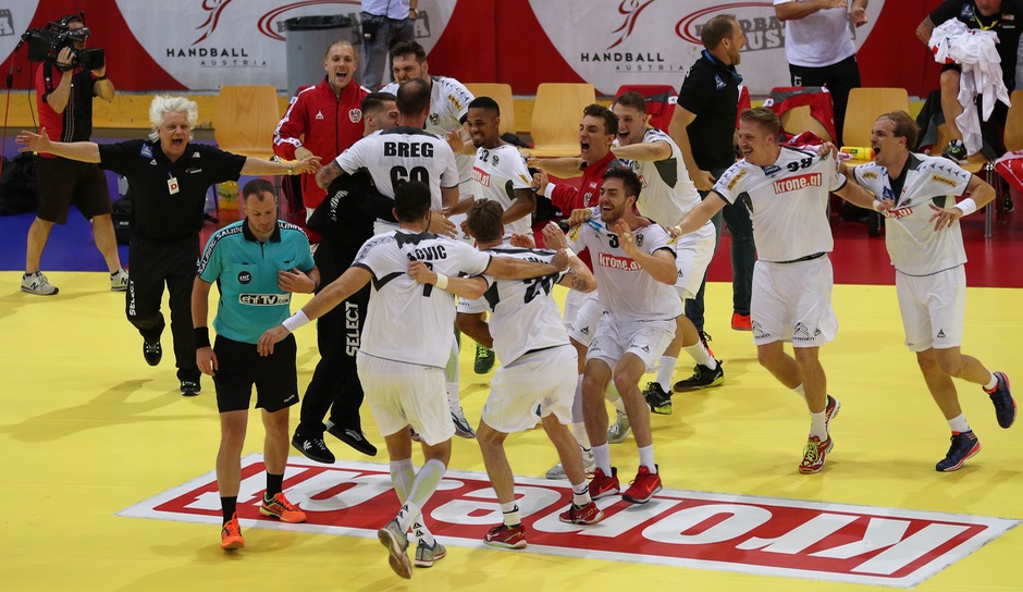 Nach vier Jahren hat sich Österreich wieder für eine Handball-WM qualifiziert. Ab 11. Jänner kämpft das ÖHB-Team gegen Saudi-Arabien, Chile, Dänemark, Norwegen und Tunesien um einen Platz in der Hauptrunde. SPOX zeigt den ÖHB-Kader.