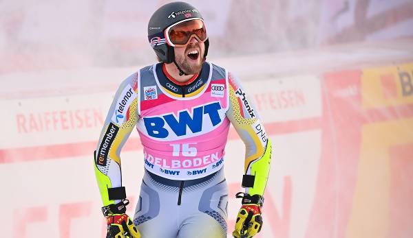 Skirennläufer Aleksander Aamodt Kilde aus Norwegen hat sich offenbar schwer am Knie verletzt.