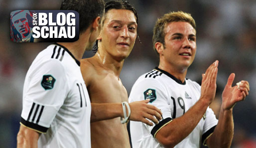 Der gemeinsame Jubel klappt schon prima bei Mesut Özil und Mario Götze