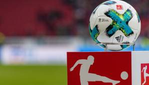 Der Bundesliga-Ball vor einem Spiel