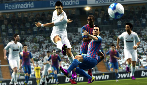 Cristiano Ronaldo ziert das Cover von Pro Evolution Soccer 2012