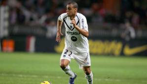 Platz 8 - DENILSON (damaliger Verein: Girondins Bordeaux): 90 Gesamtstärke bei FIFA 06