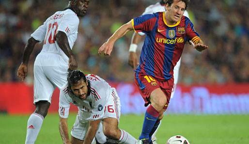 Lionel Messi: Der derzeit beste Fußballer der Welt. Sein Antritt und seine Gabe, blitzschnell die Richtung zu wechseln, machen ihn unvergleichlich