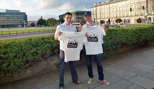 Die Hyundai Fan Scouts Martin und Andre haben EM-Gastgeberland Polen eine Woche lang unsicher gemacht. Die ganze Tour zum Nachlesen gibt es auf "www.facebook.com/hyundai.deutschland"