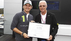 Formel-1-Pilot Nico Rosberg wurde von Franz Beckenbauer persönlich in der Laureus-Familie begrüßt