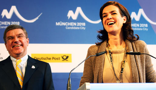 Katarina Witt und Thomas Bach wollen die Winterspiele 2018 nach München bringen