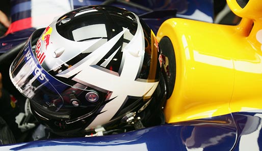 Red-Bull-Veteran David Coulthard ehrt mit seinem Helmdesign den verstorbenen Rallye-Piloten Colin McRae