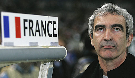 TRAINER: Seit dem 12. Juli 2004 Trainer der "Equipe tricolore": Raymond Domenech