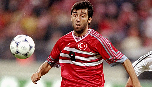 LEGENDE: Der Bulle vom Bosporus: Hakan Sükür ist der bekannteste türkische Kicker