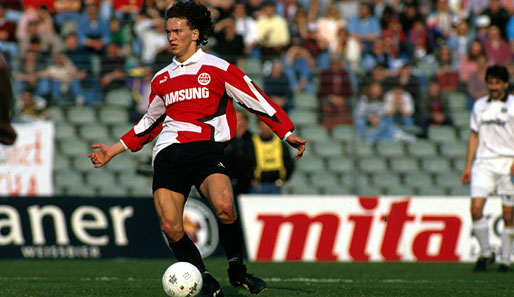 Im März 93 wurde Frankfurts Michael Anicic gegen den FCB eingewechselt und durfte anschließend gleich ins "Sportstudio". Viel kam danach aber nicht mehr.