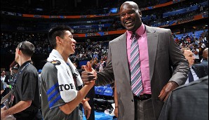 Und er ist auch noch sehr nahe am NBA-Geschehen dran. Hier mit Knicks-Sensation Jeremy Lin beim All-Star-Weekend