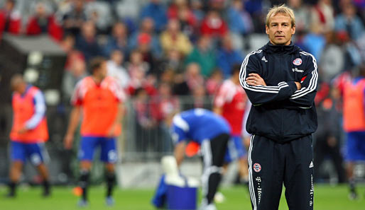 Bayern gegen Hamburg war 2008 auch das BL-Debüt für Jürgen Klinsmann auf der Bayern-Bank. Endstand: 2:2, nach 2:0-Führung