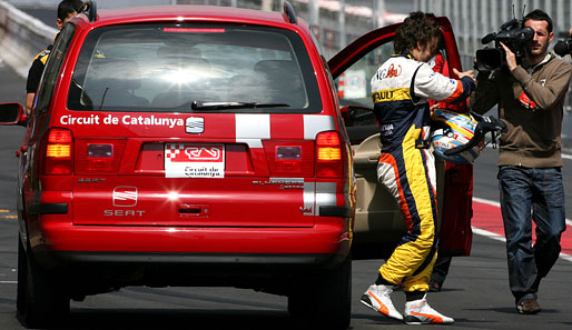 Fernando Alonso jagte ihm die Bestzeit noch ab und war vor Schumacher Tagesschnellster