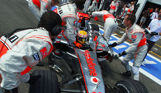 McLaren-Mercdes kämpft bis zum Schluss gegen Ferrari