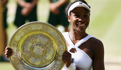 Venus Williams besiegt im Finale ihre Schwester Serena und feiert ihren fünften Wimbledon-Triumph