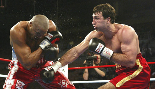 7. Dezember 2002: WBO-Titelverteidigung gegen Jameel McCline (TKO in der 10. Runde)
