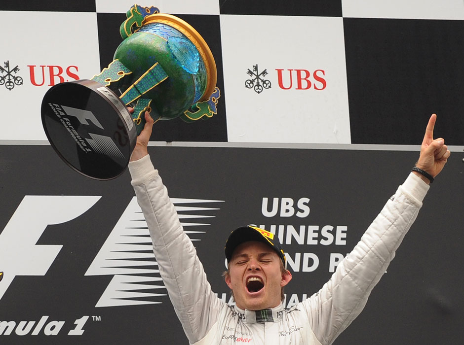 Beim großen Preis von China feierte Rosberg 2012 seinen ersten Sieg im 111. Rennen