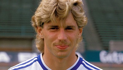 Die Sache mit dem Schnauzer: Michael Skibbe als Spieler von Schalke 04 (1986)