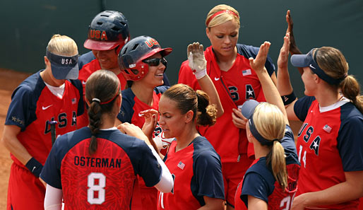 Das wahrscheinlich schönste Team dieser Spiele: Die US-Softball-Girls um Jennie Finch