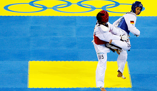 Im Taekwondo war Sümeyye Gülec (rechts) mit großen Hoffnungen nach Peking gereist