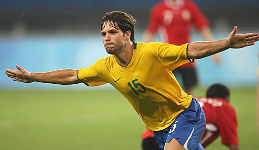 Zum Abschied gabs für Brasiliens Fußballer doch noch eine Medaille: Mit seinem Tor zum 1:0 legte Diego den Grundstein für den Gewinn der Bronzemedaille