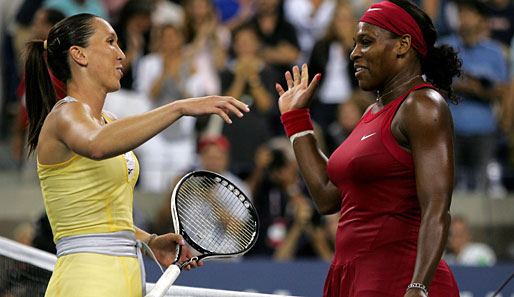Faire Glückwünsche der Verliererin an Serena Williams, die ihren dritten US-Open-Titel holte.