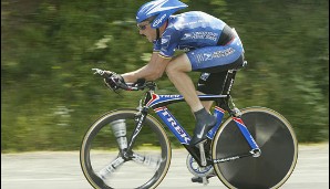 Die Tour 2002: In keinem Jahr wurde es Armstrong so leicht gemacht wie in diesem. Ullrich nahm wegen diverser Krisen gar nicht erst Teil