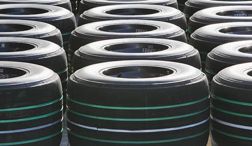 Die FIA hat sich etwas Lustiges ausgedacht: Grüne Rillen in den Reifen, um sich für den Umweltschutz zu engagieren