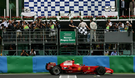 Frankreich-GP: Massa siegt und übernimmt erstmals die WM-Führung. Hamilton wird nur Zehnter. WM-Stand: Hamilton - Massa 38:48