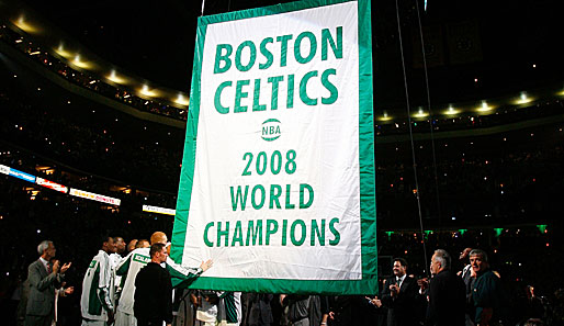 Die Boston Celtics gehen als Titelverteidiger in die Spielzeit. Bevor das Team die Saison eröffnete, wurde der Champion geehrt