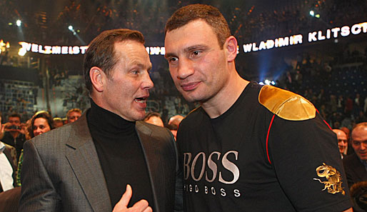 Ex-Weltmeister Henry Maske und Vitali Klitschko beim Fachsimpeln
