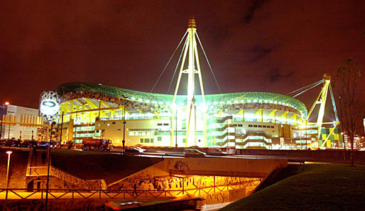 Und hier müssen die Bayern am 25. Februar zum Hinspiel antreten. Das Jose-Alvalade-Stadion in Lissabon