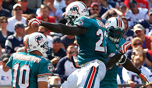 Durch den Sieg in der AFC East haben die Dolphins Heimrecht. 2002 kassierte Miami gegen die Ravens eine 3:20-Pleite im AFC-Wildcard-Spiel