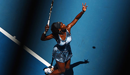 Ebenfalls eine Runde weiter ist Serena Williams. Die US-Amerikanerin hatte keine Mühe gegen Meng Yuan (China)