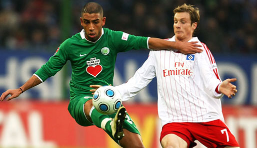 Marcell Jansen (r.) war noch einer der besseren Hamburger gegen Wolfsburg