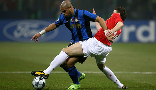Inter Mailand - Manchester United 0:0: Adriano konnte sich gegen Uniteds Abwehr kaum in Szene setzen