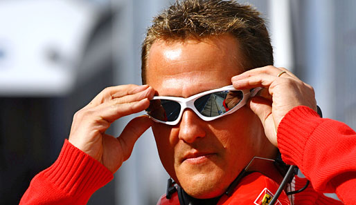 Michael Schumacher nahm die Fortschritte seines Ferrari-Teams in Jerez kritisch unter die Lupe