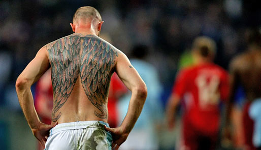 Hamburger SV - Manchester City 3:1: Der tatoofreudige Stephen Ireland war nach Schlusspfiff ordentlich enttäuscht