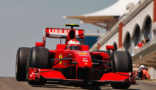Ferrari konnte in den Kampf um die Pole-Position nicht eingreifen. Kimi Räikkönen wurde vor Felipe Massa Sechster