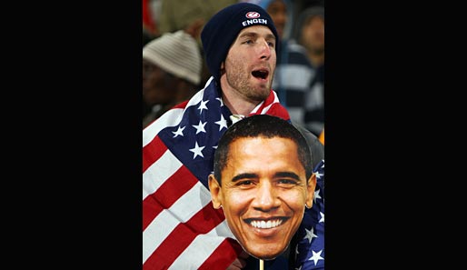 Die Leistung der Amerikaner begeisterte sogar den US-Präsidenten. Auch wenn's Barack Obama nur als Pappfigur ins Stadion schaffte
