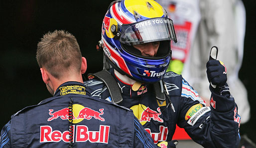 Daumen hoch hieß es dagegen für Vettels Red-Bull-Kollegen Mark Webber. Er steht zum ersten Mal in seiner Karriere auf Platz eins