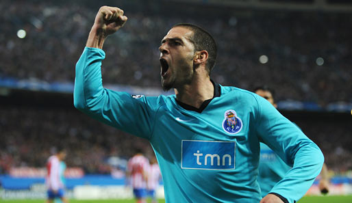 Lisandro Lopez kostete Olympique Lyon 24 Millionen Euro. Lopez wechselte vom FC Porto nach Frankreich