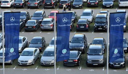 Im Rahmen der Partie zwischen Deutschland und Finnland fand der Sportpresse Club von DFB-Generalsponsor Mercedes-Benz statt