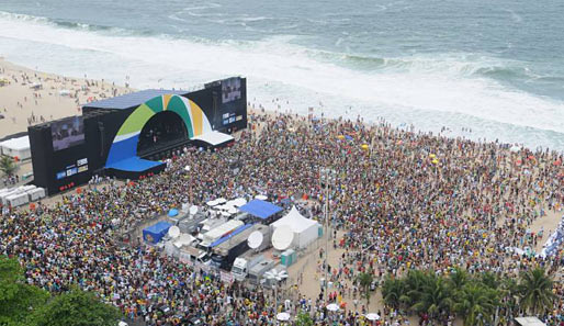Der Tag der Entscheidung: Tausende von Brasilianern wollten hautnah miterleben, ob Rio de Janeiro die Sommerspiele 2016 würde austragen dürfen