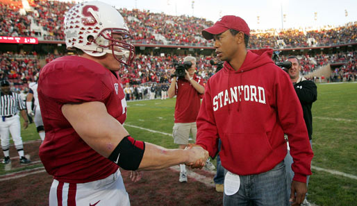 Auch Glücksbringer Tiger Woods (r.) half nichts: Im College Football verloren die Stanford Cardinals gegen die California Golden Bears