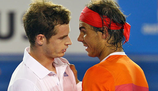 Murray tat es sehr leid, denn beide spielten ein hervorragendes Match. Zum Zeitpunkt der Aufgabe führte Murray mit 2-0 Sätzen.