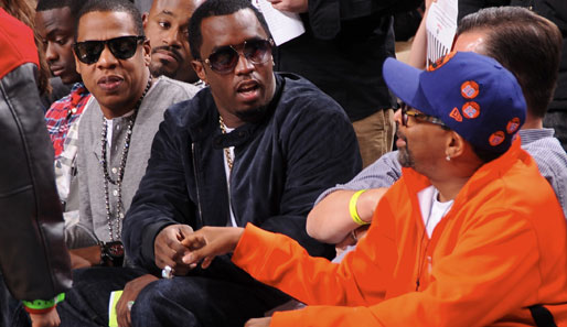 Auch Jay-Z, P. Diddy und Film-Legende Spike Lee lassen sich das Spektakel nicht entgehen