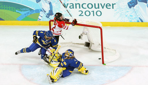 Leichter taten sich die Kanadierinnen gegen das schwedische Team. Die Skandinavierinnen hatten nicht den Hauch einer Chance