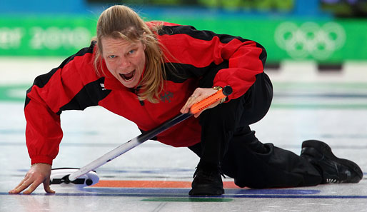 Curling: Erinnerungen an Oli Kahn werden wach. Deutschlands Skip Andrea Schöpp brüllte umsonst. Gegen Großbritannien gab es eine Pleite