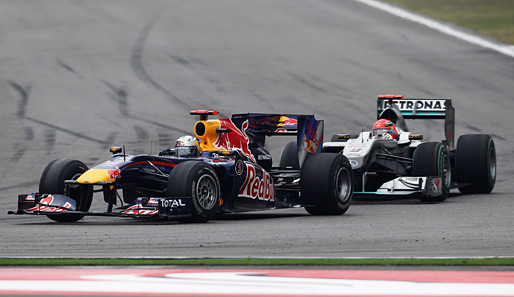 Packende Duelle gab es beim Formel-1-Grand-Prix in China zu beobachten - hier Vettel vor Schumacher